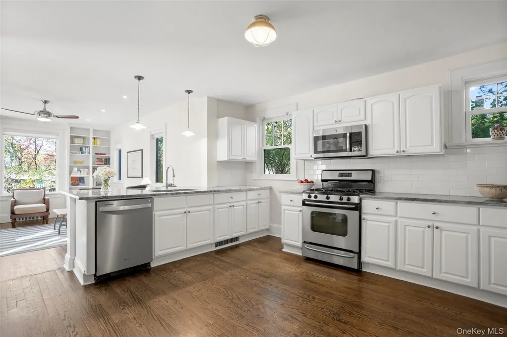 75 Young Avenue Pelham NY 10803