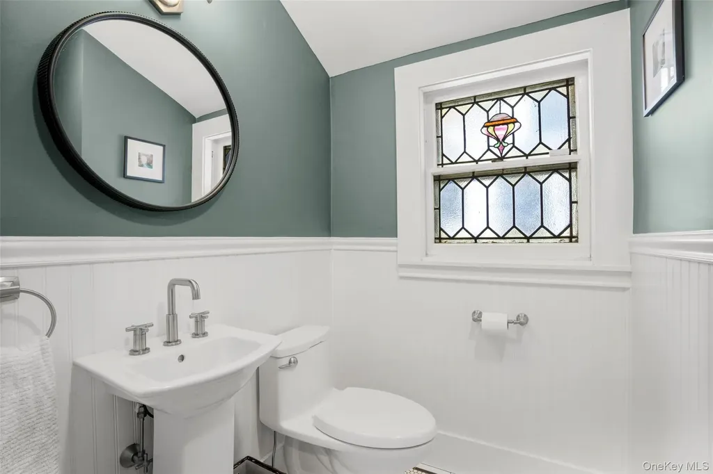 75 Young Avenue Pelham NY 10803