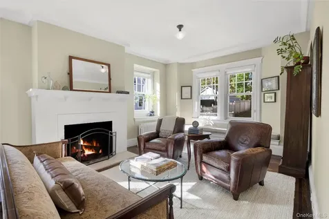 75 Young Avenue Pelham NY 10803