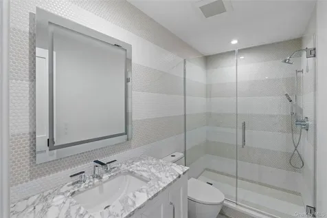 161 South Road Westhampton NY 11977