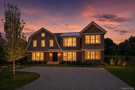 161 South Road Westhampton NY 11977