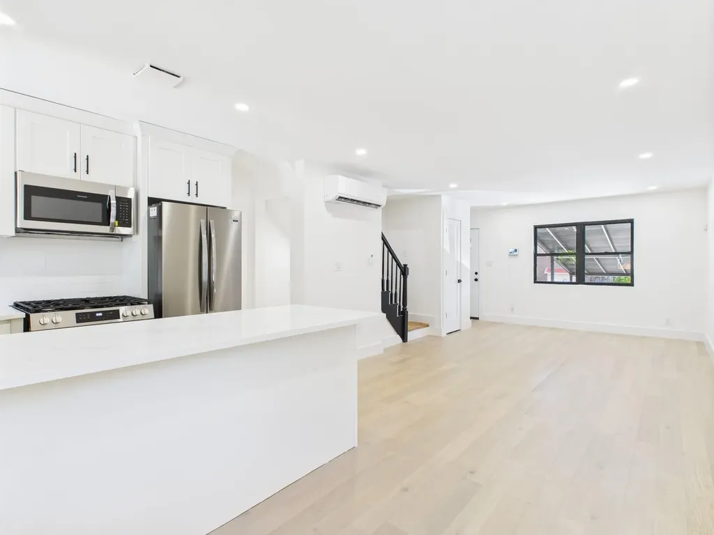 1310 E 223rd Street Bronx NY 10466