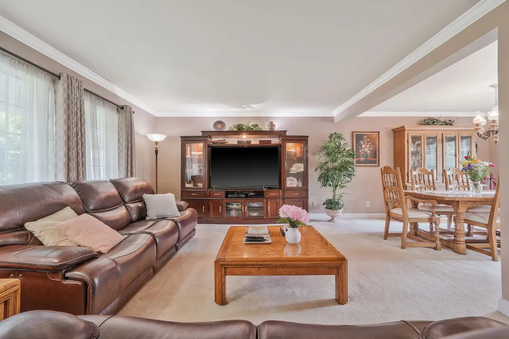 1399 Rhode Avenue Merrick NY 11566