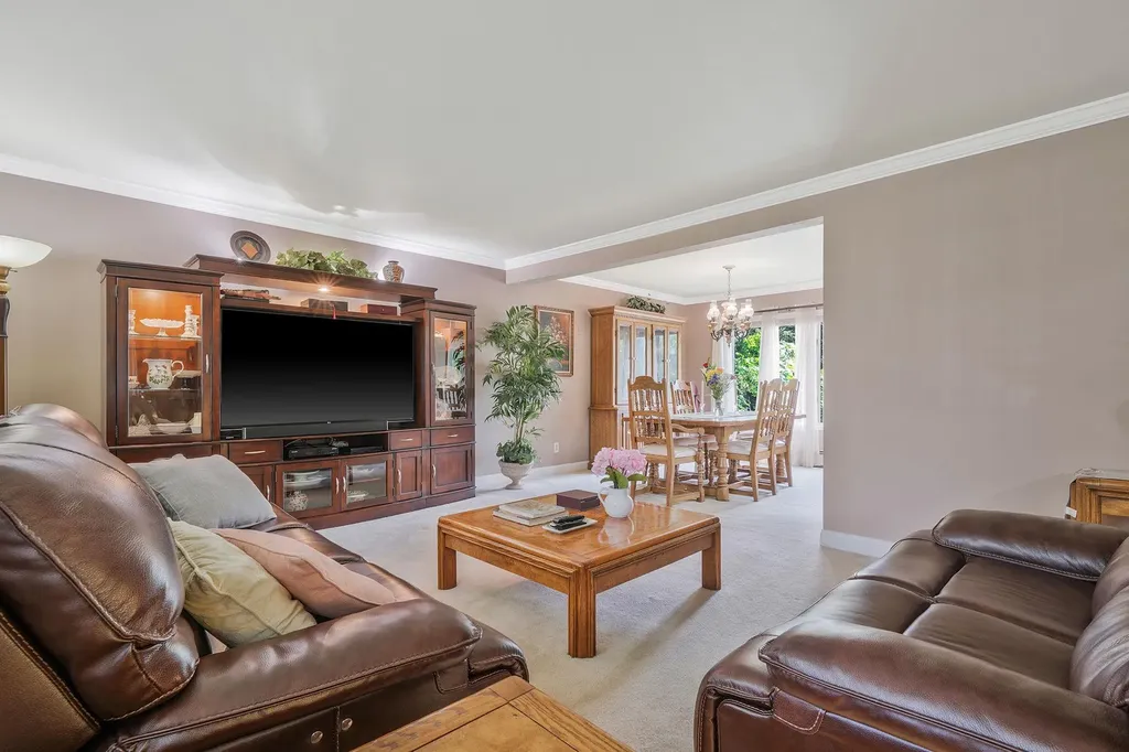 1399 Rhode Avenue Merrick NY 11566