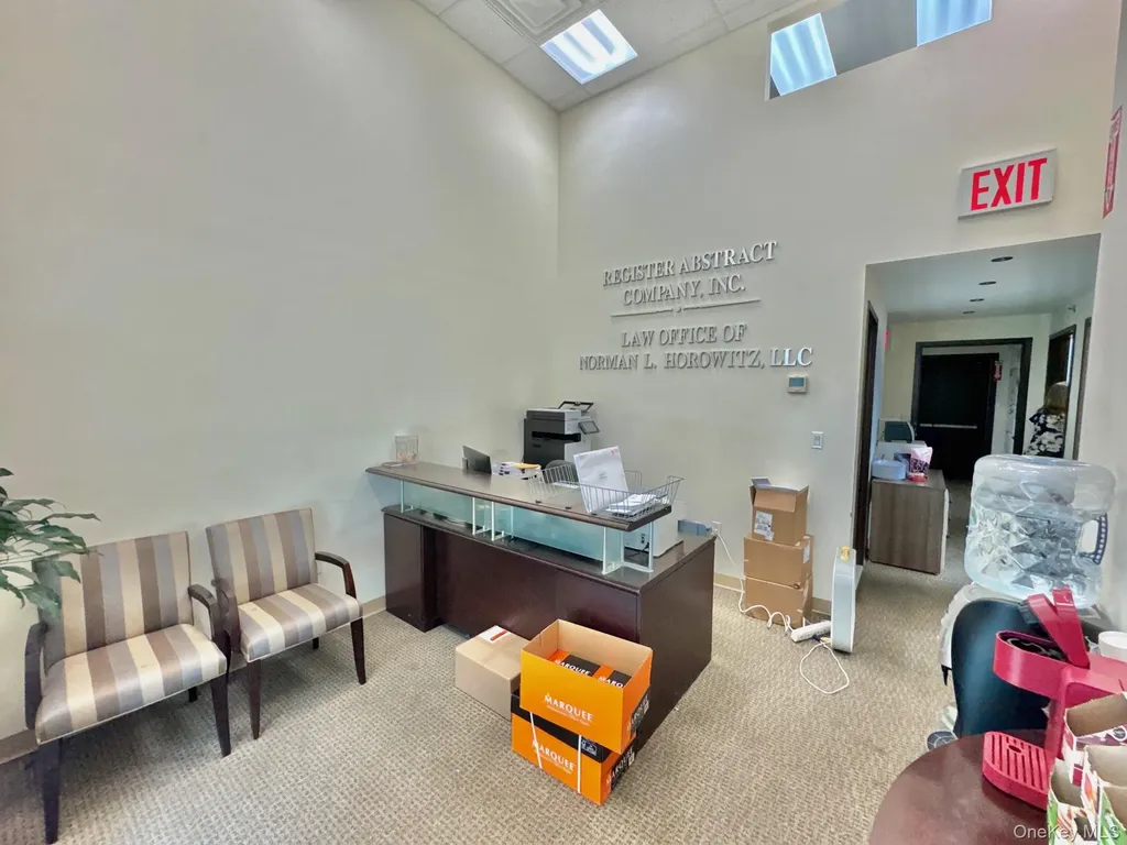 21515 Northern Boulevard Bayside NY 11361