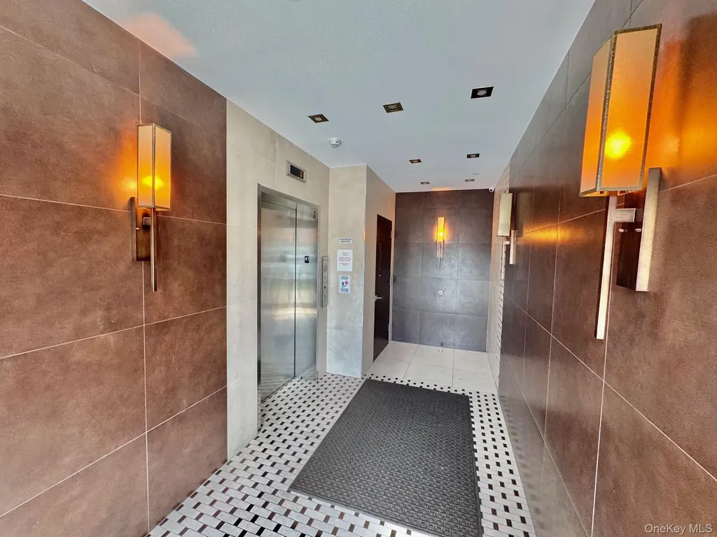 21515 Northern Boulevard Bayside NY 11361