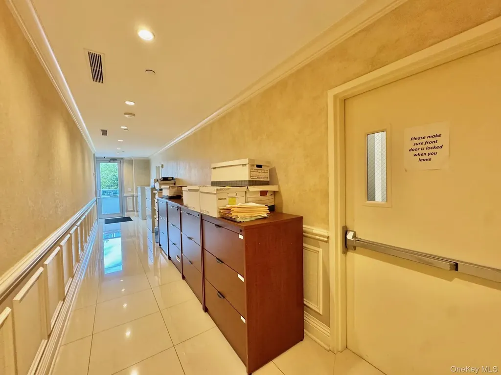21515 Northern Boulevard Bayside NY 11361