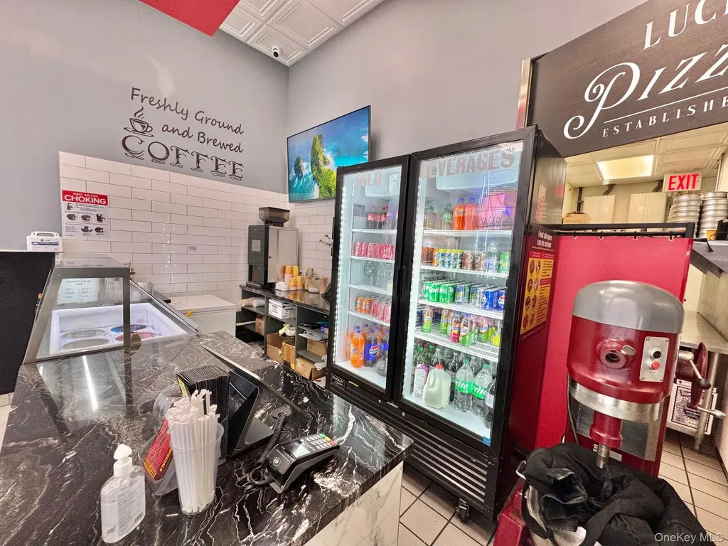21515 Northern Boulevard Bayside NY 11361