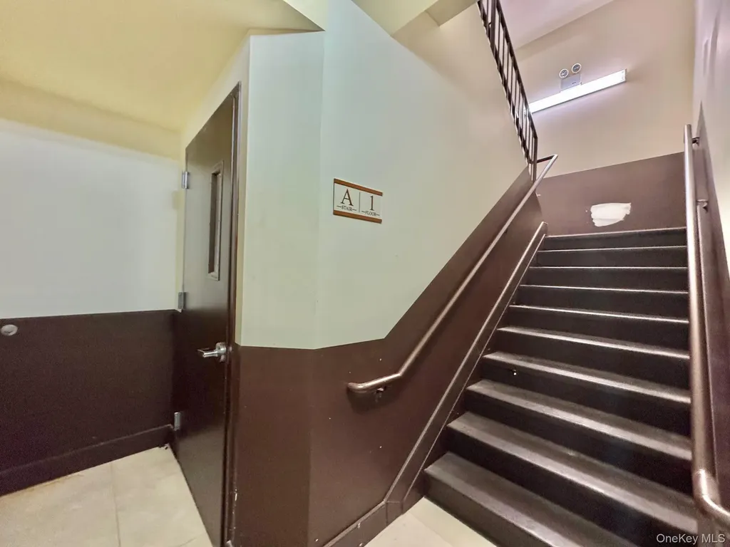 21515 Northern Boulevard Bayside NY 11361