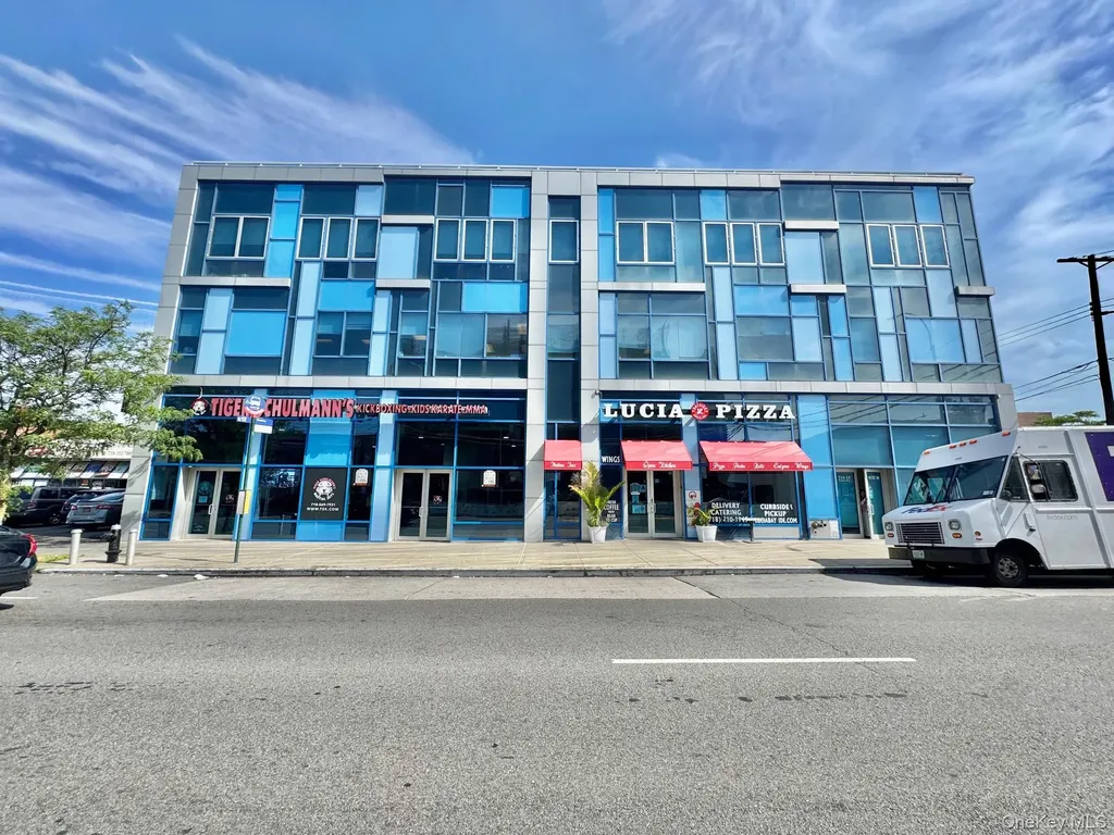 21515 Northern Boulevard Bayside NY 11361
