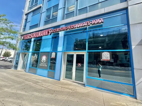 21515 Northern Boulevard Bayside NY 11361