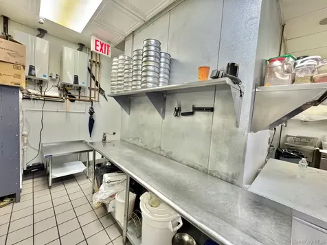 21515 Northern Boulevard Bayside NY 11361
