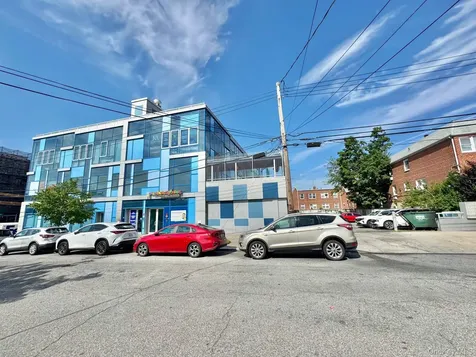 21515 Northern Boulevard Bayside NY 11361
