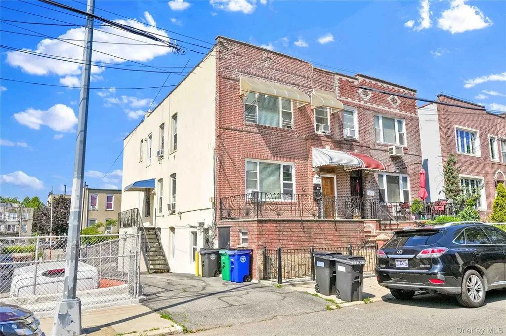 2120 23rd Drive Astoria NY 11105