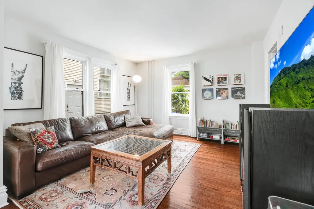 28 Lee Avenue Scarsdale NY 10583