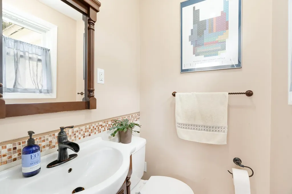 28 Lee Avenue Scarsdale NY 10583
