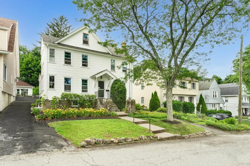 28 Lee Avenue Scarsdale NY 10583