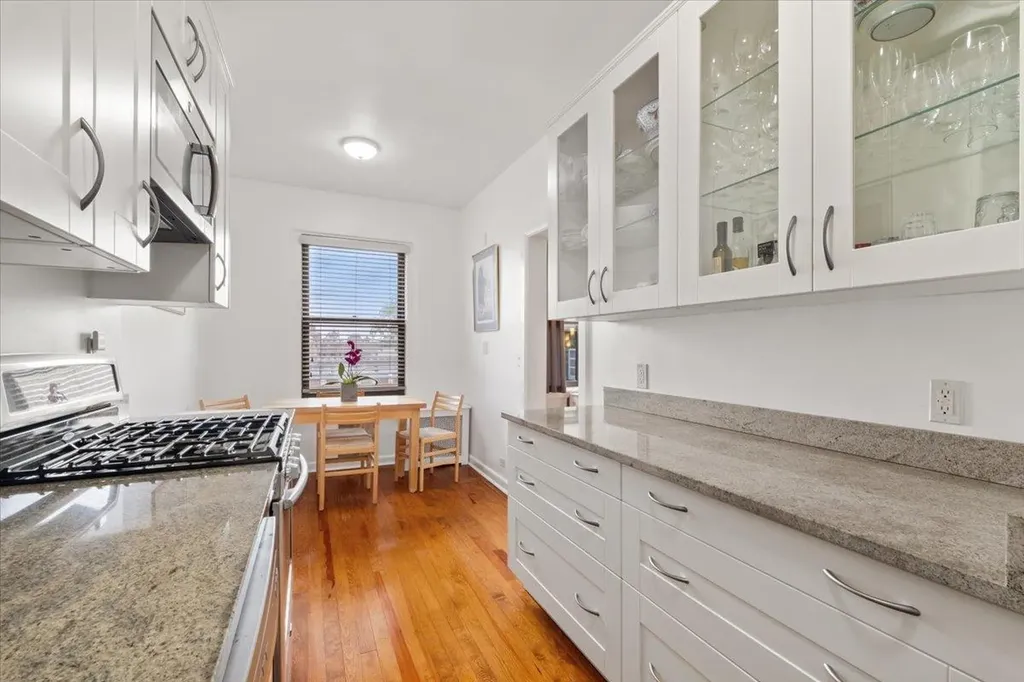 143 Garth Road Scarsdale NY 10583