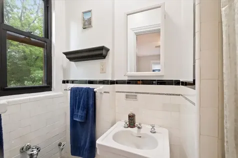 143 Garth Road Scarsdale NY 10583