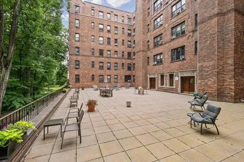 143 Garth Road Scarsdale NY 10583