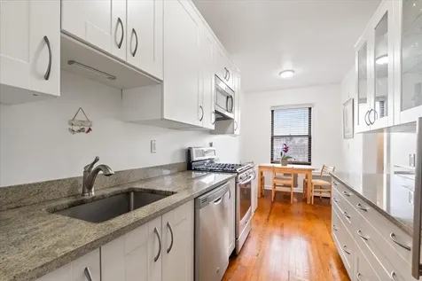 143 Garth Road Scarsdale NY 10583