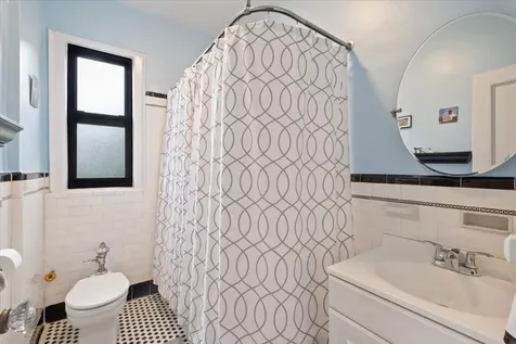 143 Garth Road Scarsdale NY 10583
