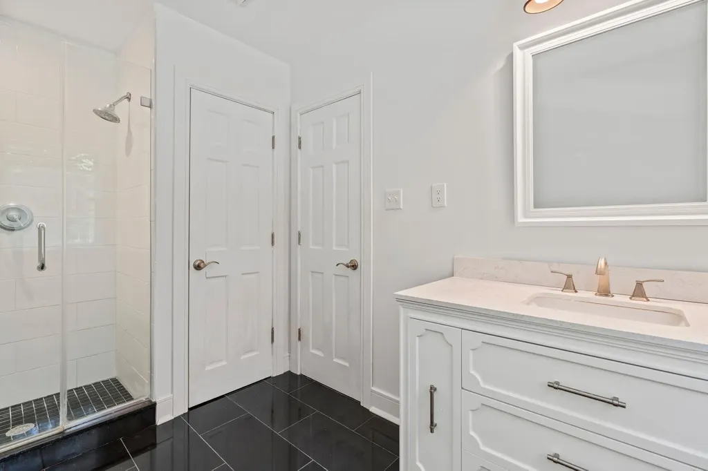 18 Wilderness Road Saint James NY 11780