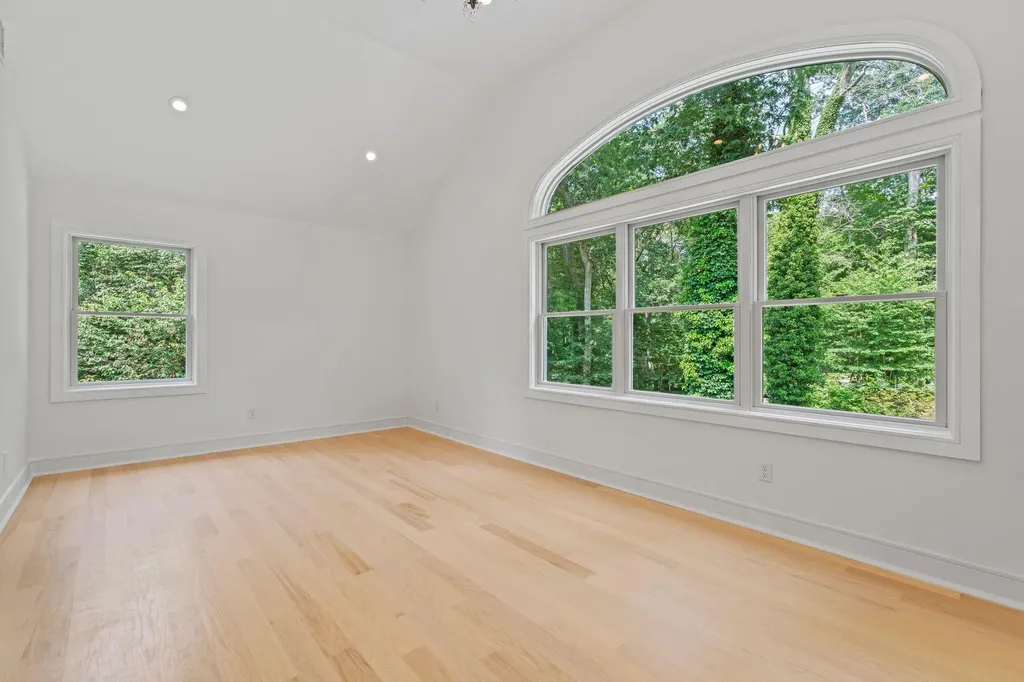 18 Wilderness Road Saint James NY 11780