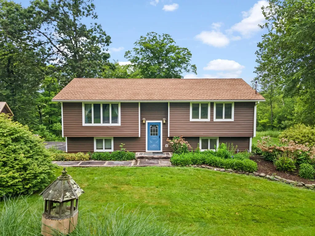 417 New Hurley Road Wallkill NY 12589