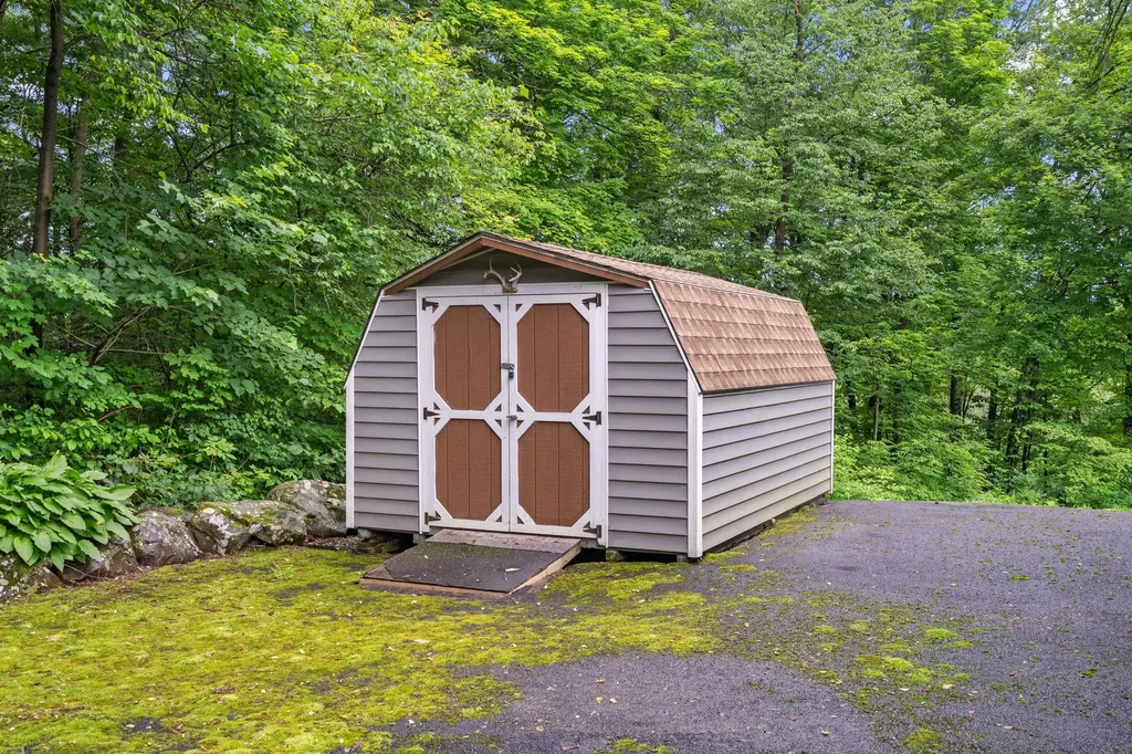 417 New Hurley Road Wallkill NY 12589