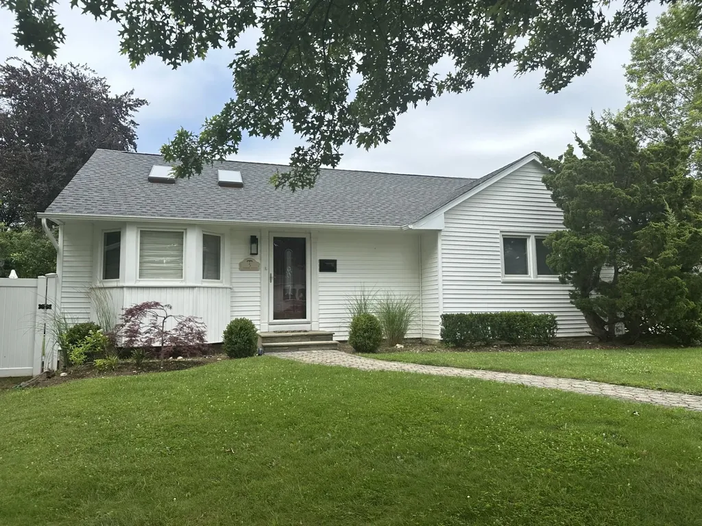 5 Cheshire Avenue Syosset NY 11791