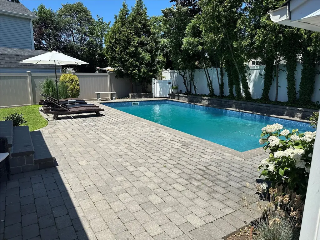 5 Cheshire Avenue Syosset NY 11791