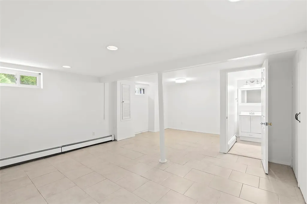 5 Cheshire Avenue Syosset NY 11791