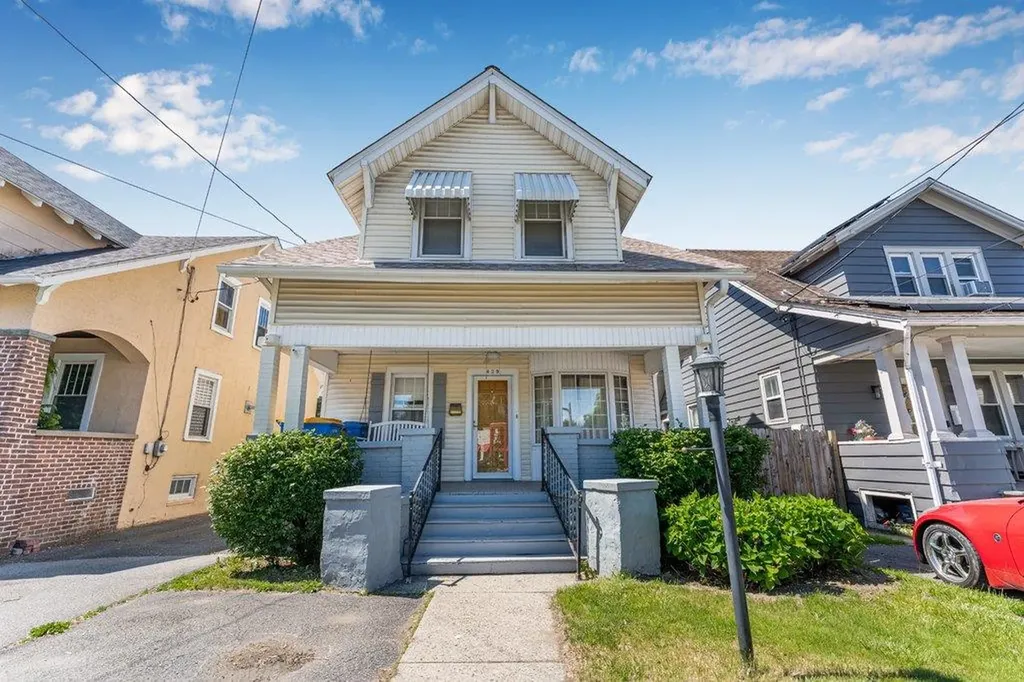 429 Albany Avenue Kingston NY 12401
