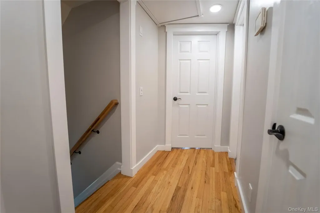 110 Roxbury Drive Commack NY 11725