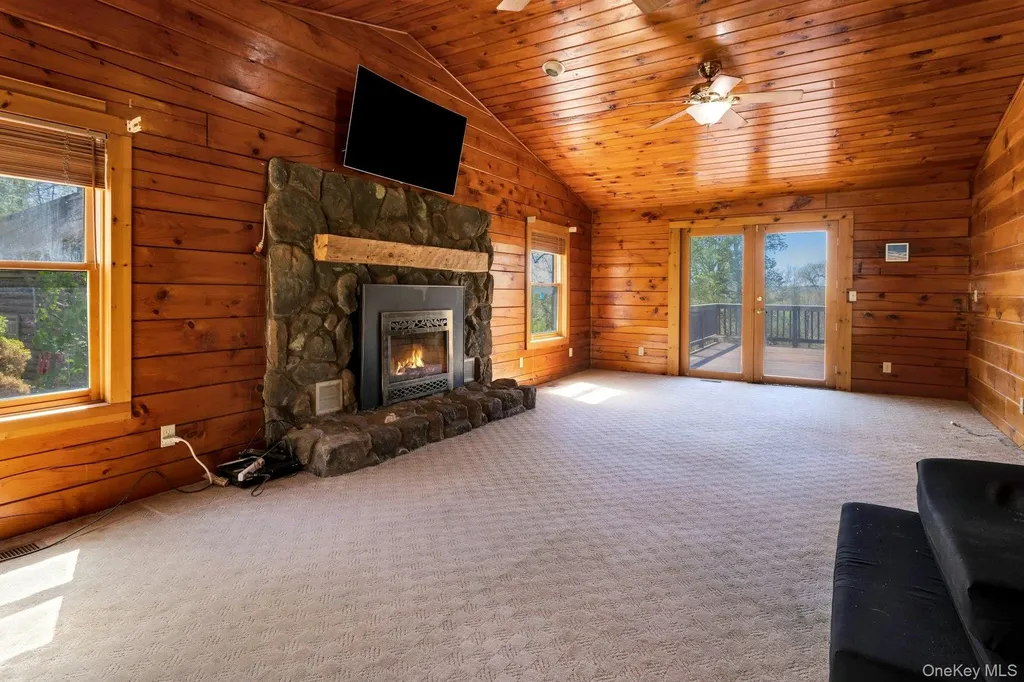 354 Sunset Hill Road E Fishkill NY 12524