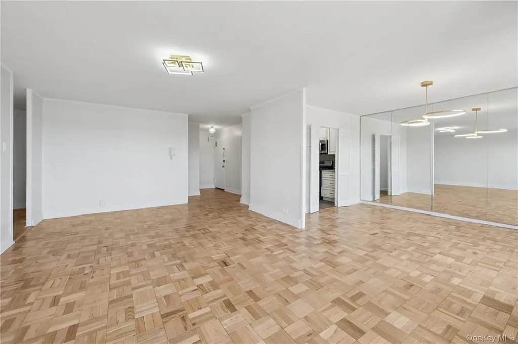 2500 Johnson Avenue Bronx NY 10463