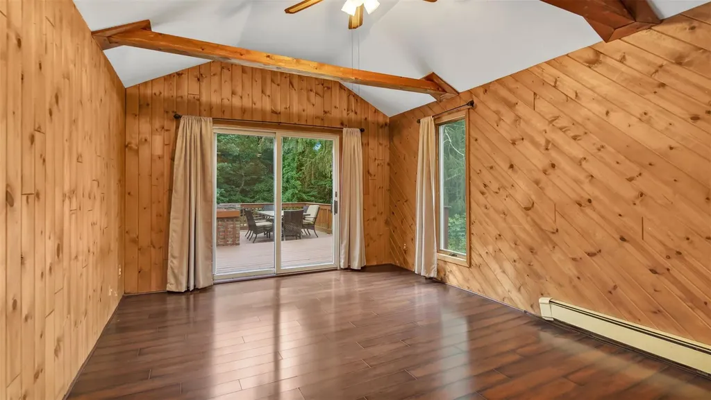24 Summerset Drive Smithtown NY 11787
