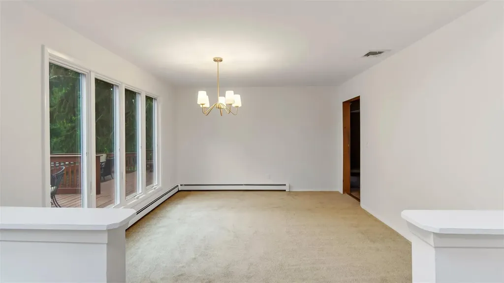 24 Summerset Drive Smithtown NY 11787