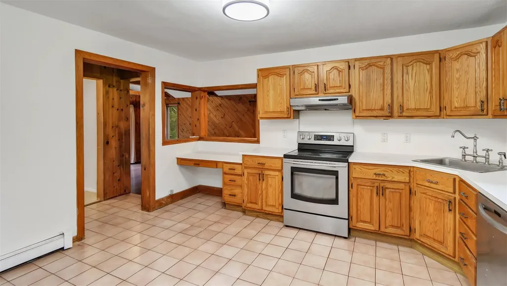 24 Summerset Drive Smithtown NY 11787