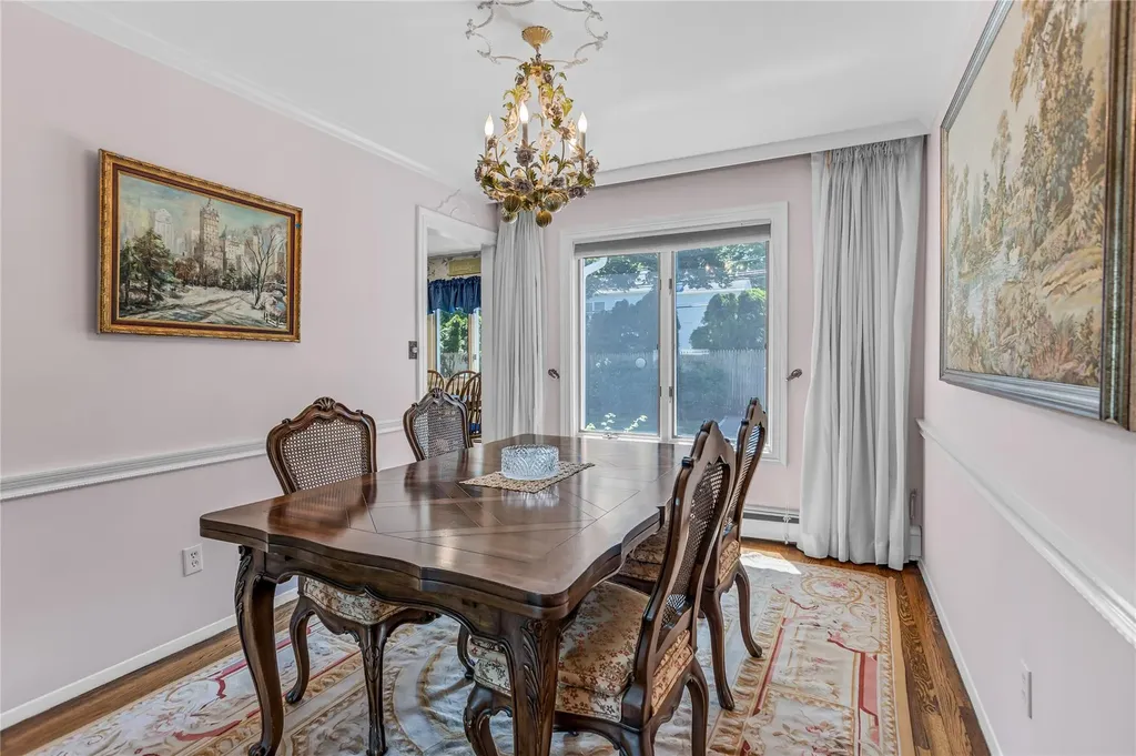 4 Stone Drive Greenlawn NY 11740