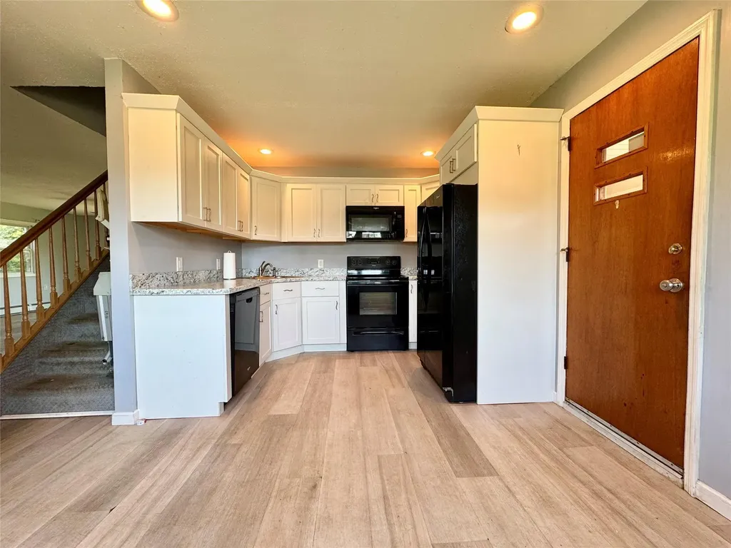 23 Chase Lane Levittown NY 11756