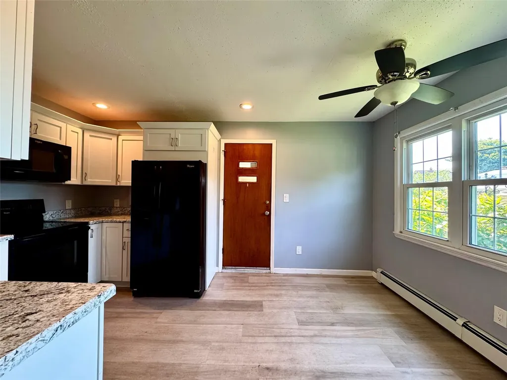 23 Chase Lane Levittown NY 11756