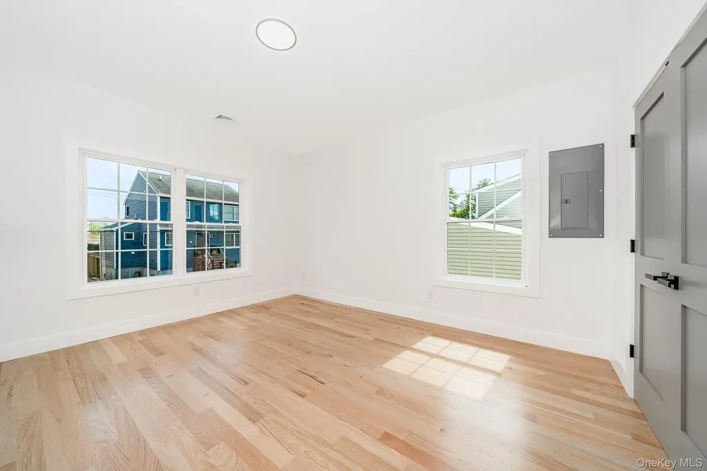 23 Bay Street Bellmore NY 11710