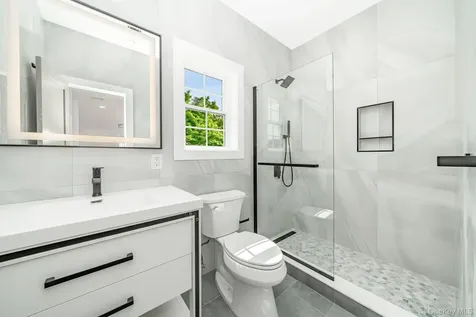 23 Bay Street Bellmore NY 11710