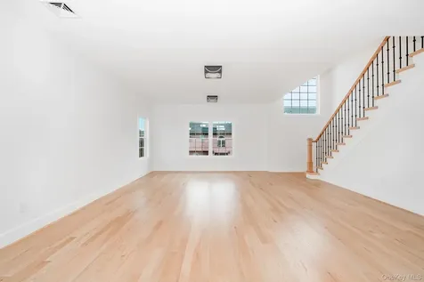 23 Bay Street Bellmore NY 11710