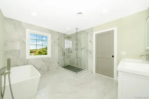 23 Bay Street Bellmore NY 11710