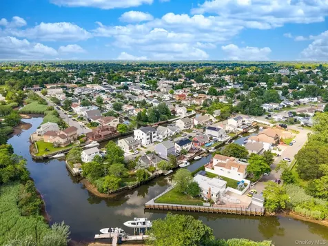 23 Bay Street Bellmore NY 11710