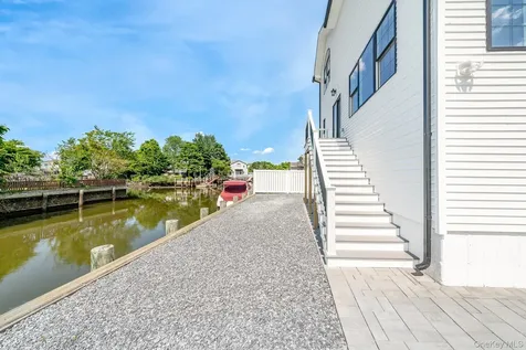 23 Bay Street Bellmore NY 11710