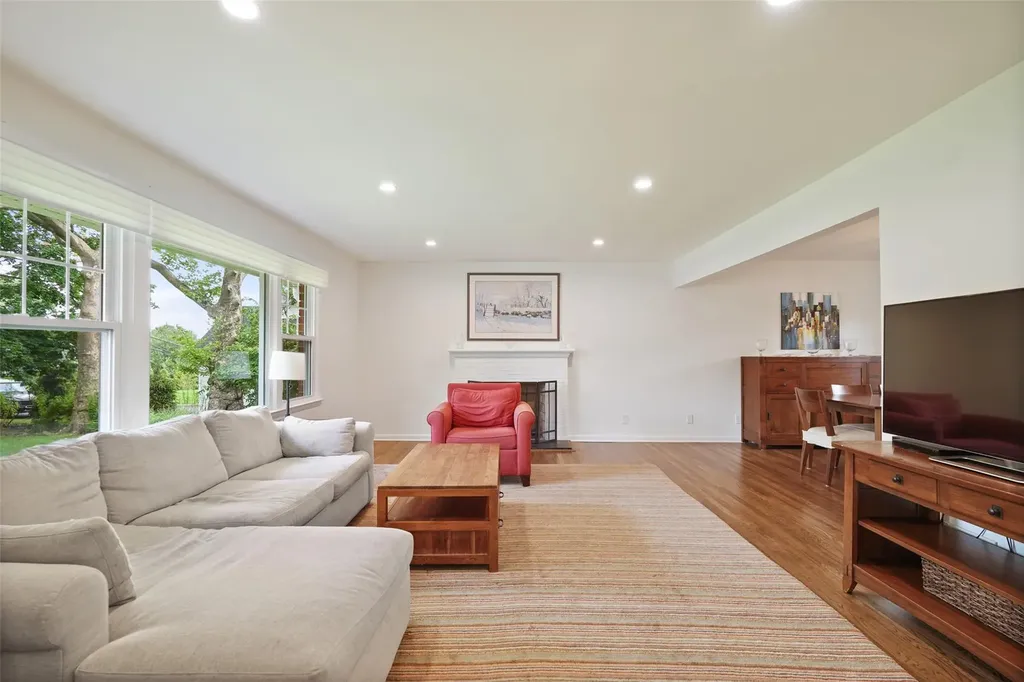 8 Elm Hill Drive Rye Brook NY 10573